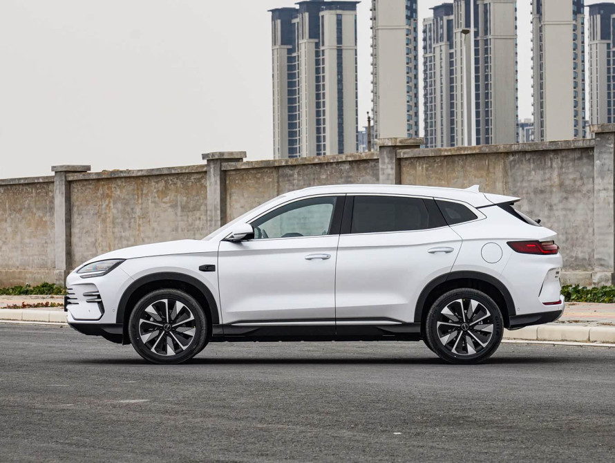 BYD Song Plus DM-i Mid 2025 BYD Song Plus DM-i Mid 2025
