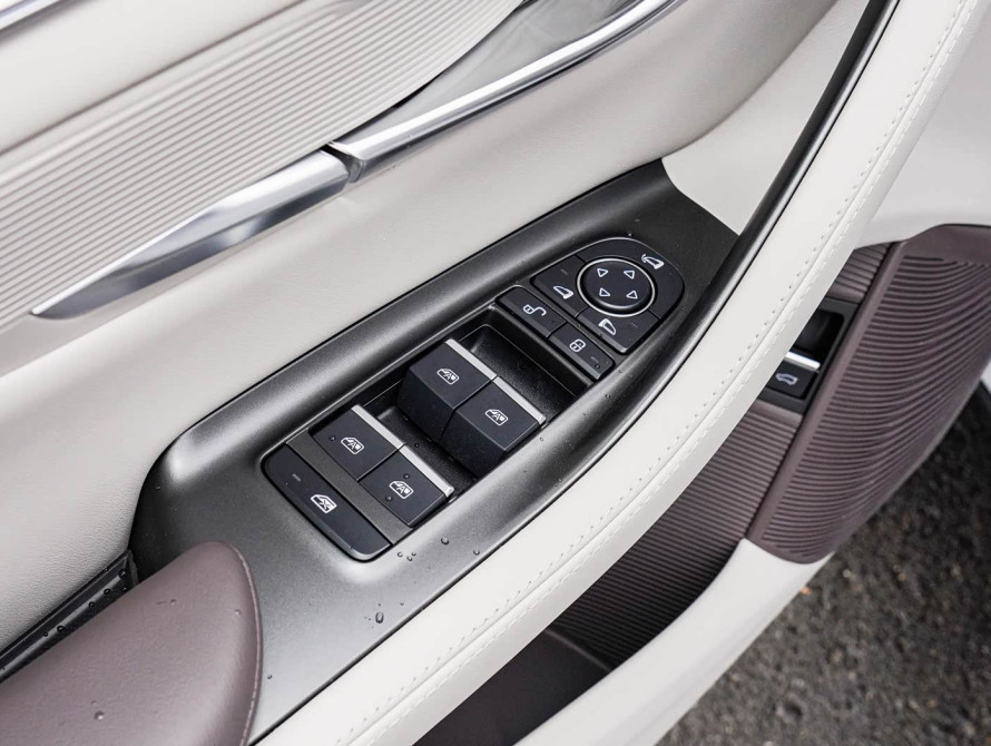 BYD Song Plus DM-i Mid 2025 BYD Song Plus DM-i Mid 2025