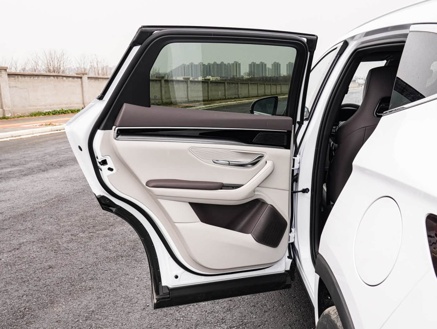 BYD Song Plus DM-i Mid 2025 BYD Song Plus DM-i Mid 2025