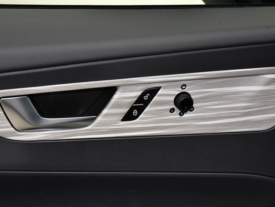 Hongqi E-QM5 Mid 2024 Hongqi E-QM5 Mid 2024