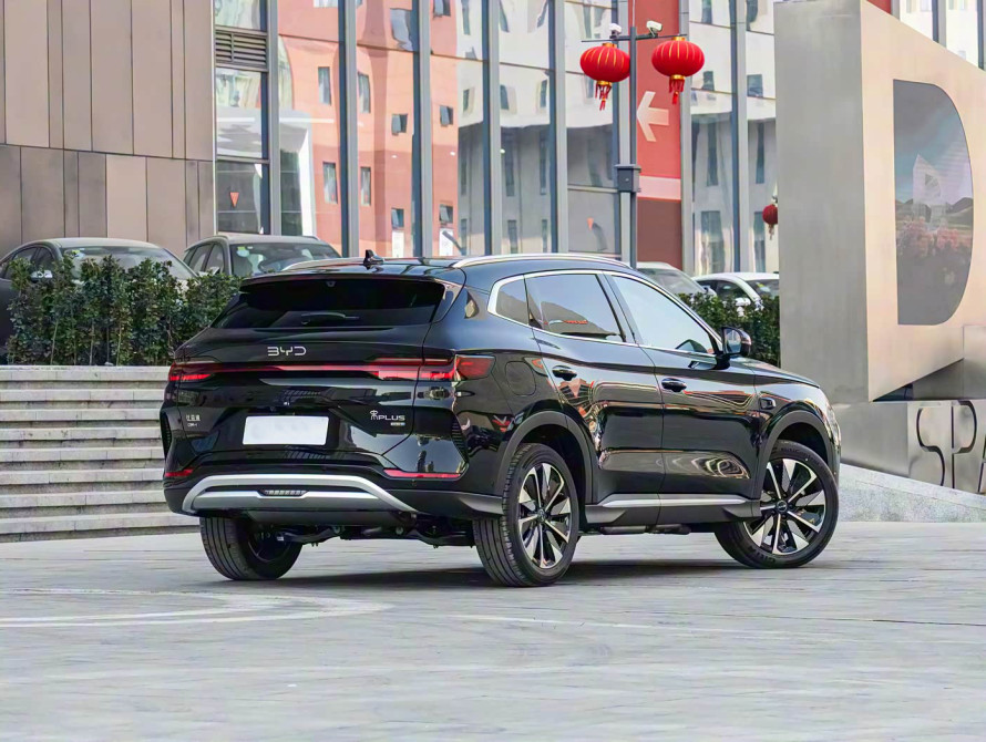 BYD Song Plus DM-i Top 2025 BYD Song Plus DM-i Top 2025