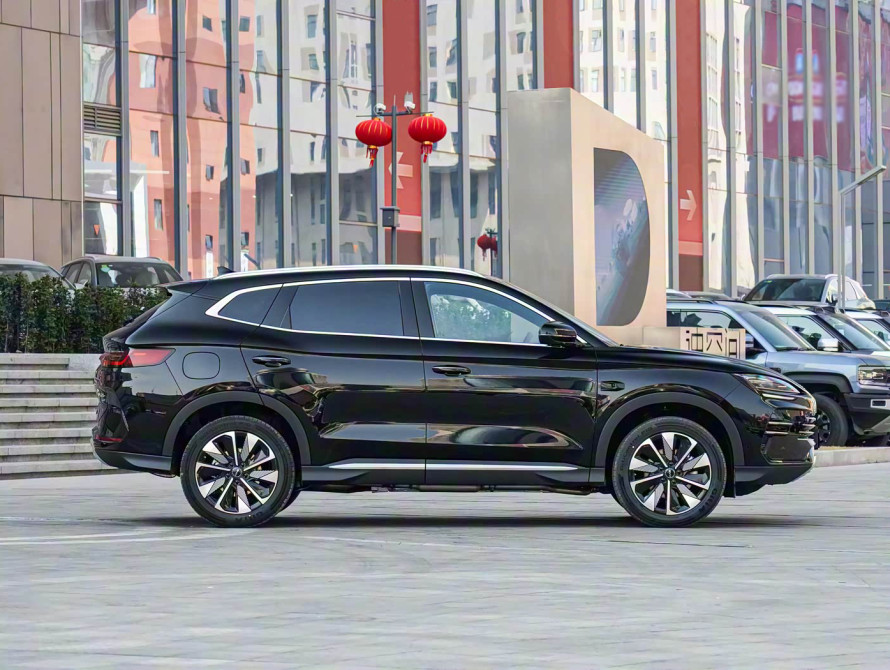 BYD Song Plus DM-i Top 2025 BYD Song Plus DM-i Top 2025
