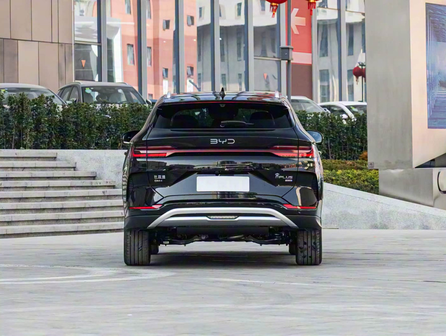 BYD Song Plus DM-i Top 2025 BYD Song Plus DM-i Top 2025
