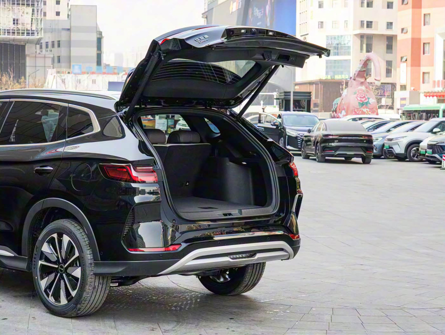 BYD Song Plus DM-i Top 2025 BYD Song Plus DM-i Top 2025