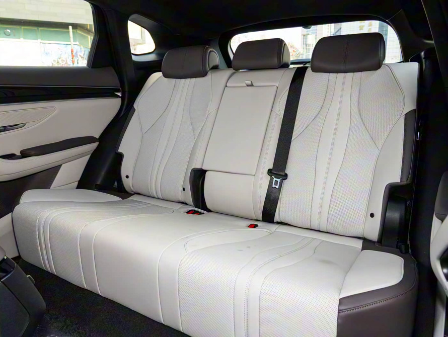 BYD Song Plus DM-i Top 2025 BYD Song Plus DM-i Top 2025