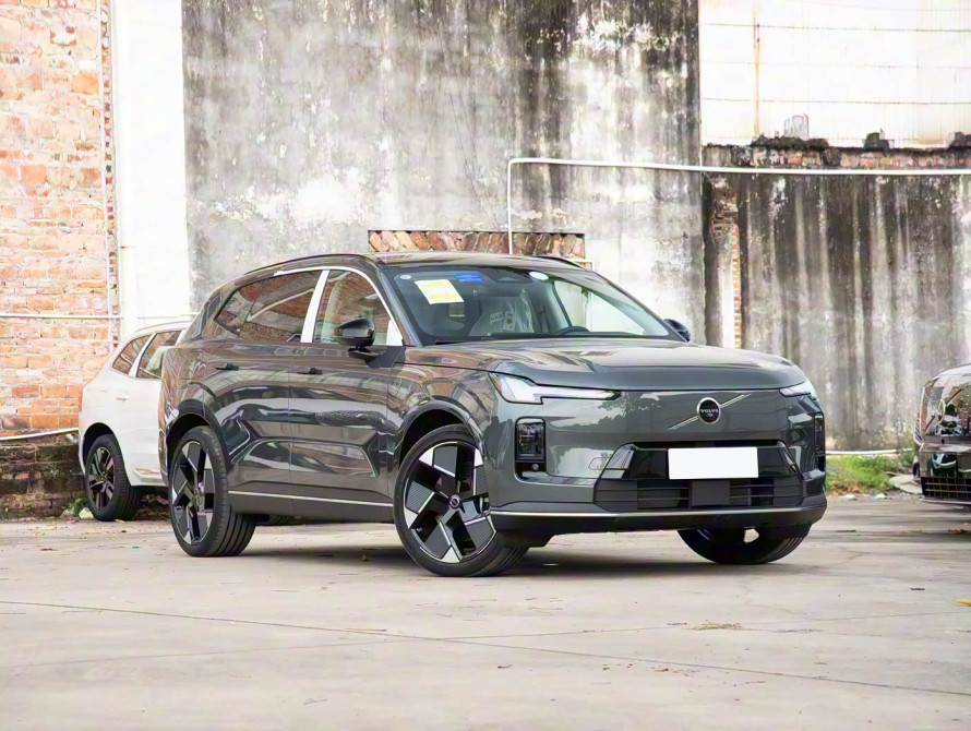 Volvo XC70 Hybrid Mid 2026 Volvo XC70 Hybrid Mid 2026