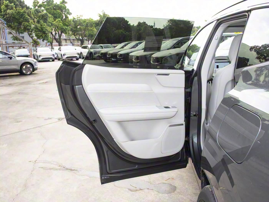 Volvo XC70 Hybrid Mid 2026 Volvo XC70 Hybrid Mid 2026