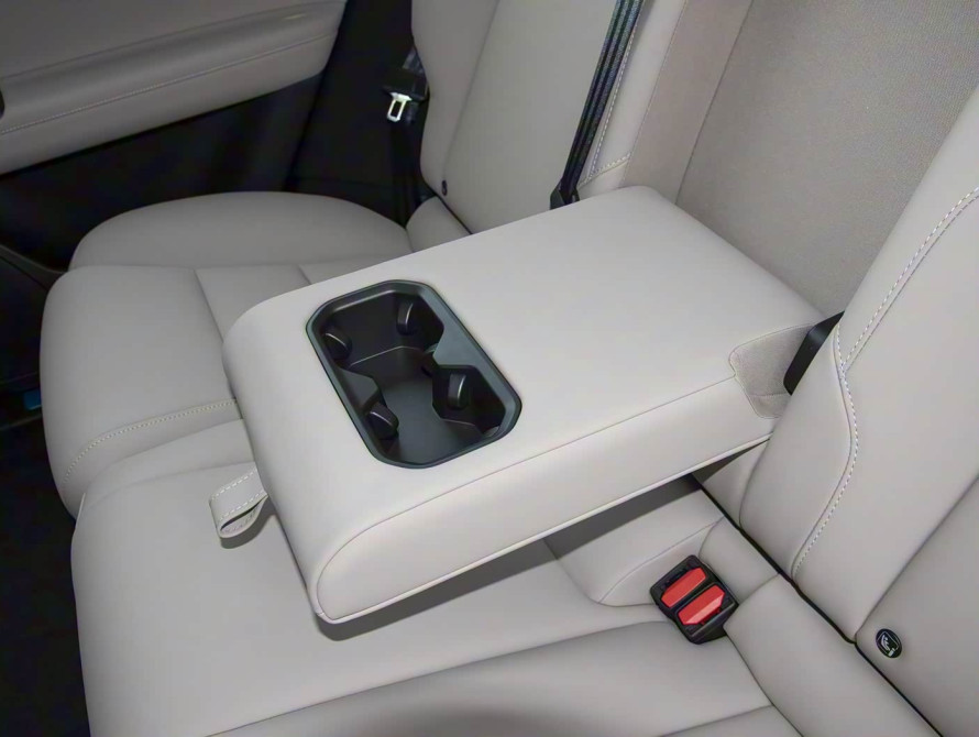 Volvo XC70 Hybrid Basic+ 2026 Volvo XC70 Hybrid Basic+ 2026