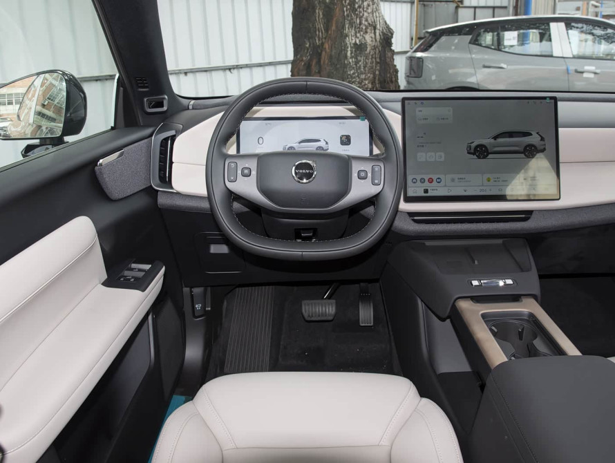 Volvo XC70 Hybrid Basic+ 2026 Volvo XC70 Hybrid Basic+ 2026