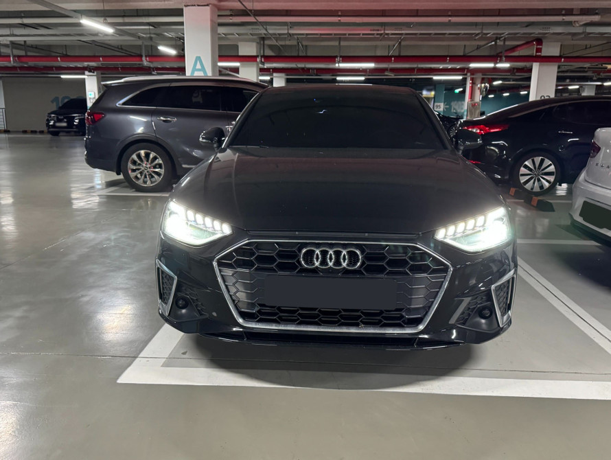 Audi A4 40 TFSI Premium 2023 Audi A4 40 TFSI Premium 2023