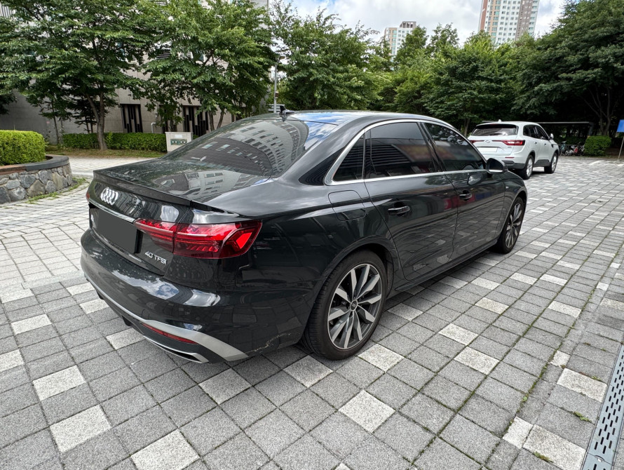 Audi A4 40 TFSI Premium 2023 Audi A4 40 TFSI Premium 2023