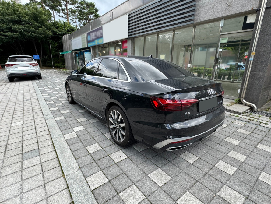 Audi A4 40 TFSI Premium 2023 Audi A4 40 TFSI Premium 2023