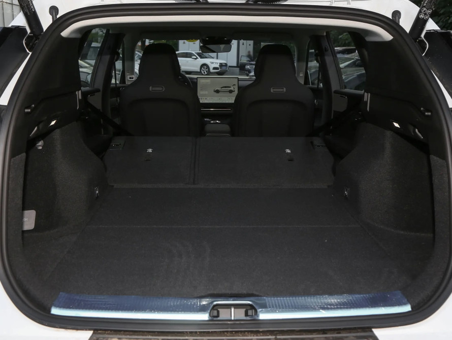 Volvo XC70 Hybrid Basic 2026 Volvo XC70 Hybrid Basic 2026