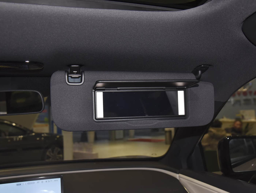 Toyota bZ3X Mid+ (LiDAR) 2025 Toyota bZ3X Mid+ (LiDAR) 2025