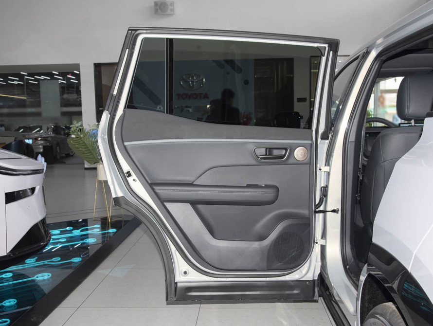 Toyota bZ3X Mid LiDAR 2025 Toyota bZ3X Mid LiDAR 2025