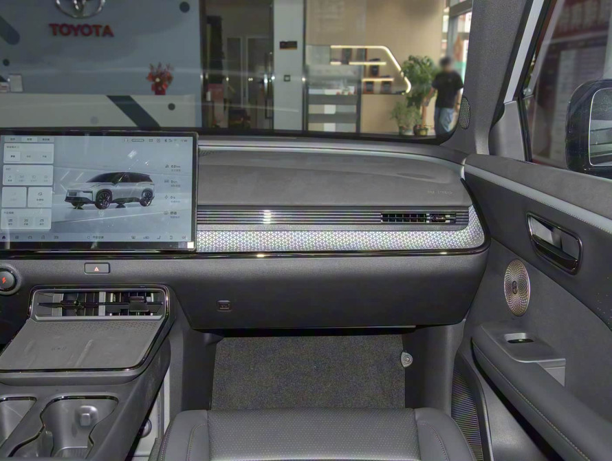 Toyota bZ3X Mid LiDAR 2025 Toyota bZ3X Mid LiDAR 2025