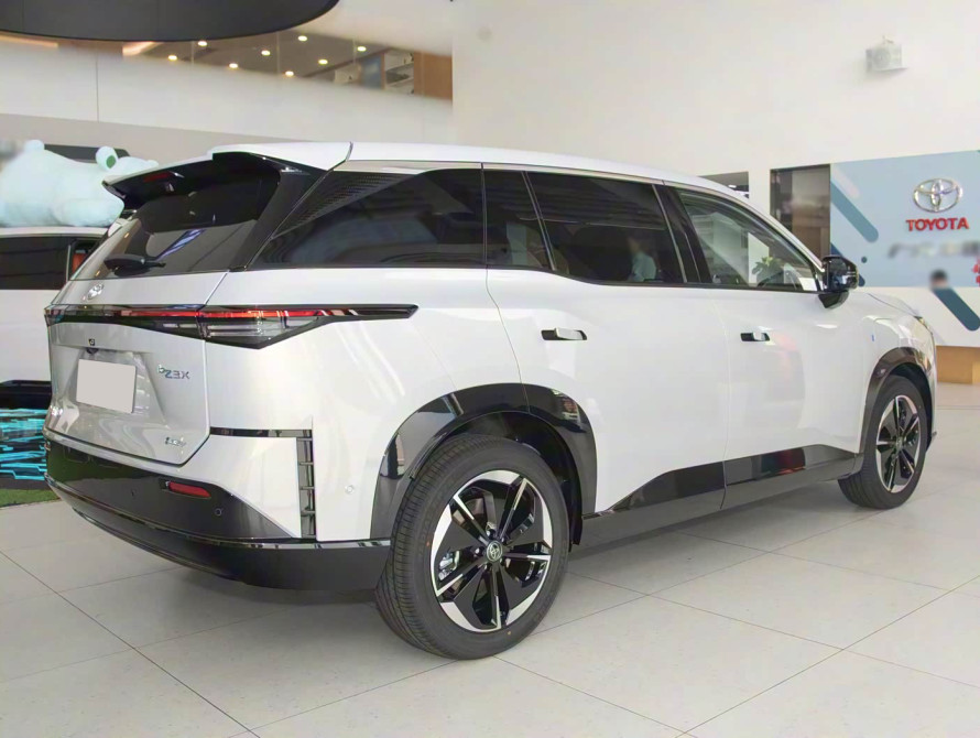 Toyota bZ3X Mid LiDAR 2025 Toyota bZ3X Mid LiDAR 2025