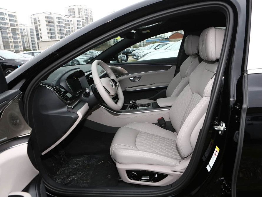 BYD Han DM-i 125KM Top 2025 BYD Han DM-i 125KM Top 2025
