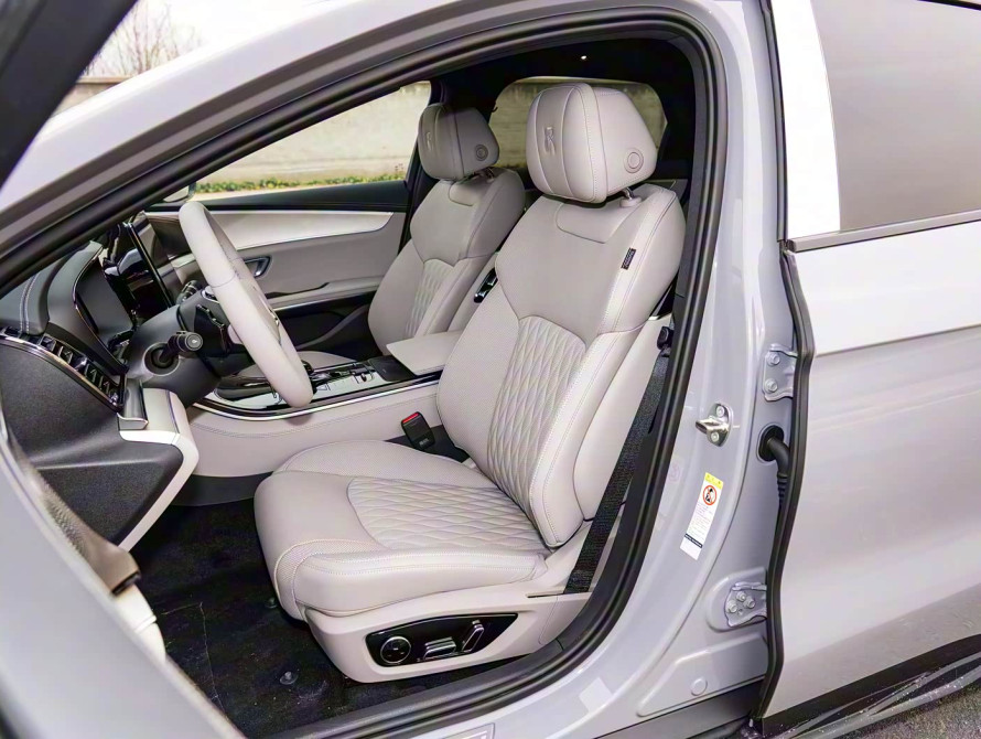 BYD Han DM-i 125KM Pre-Top 2025 BYD Han DM-i 125KM Pre-Top 2025