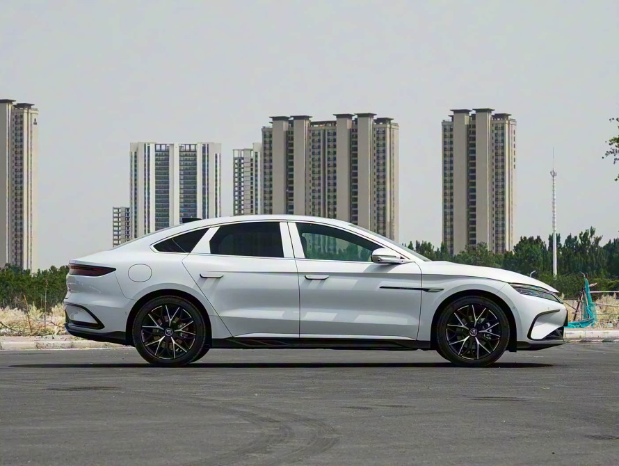 BYD Han DM-i 125KM Pre-Top 2025 BYD Han DM-i 125KM Pre-Top 2025