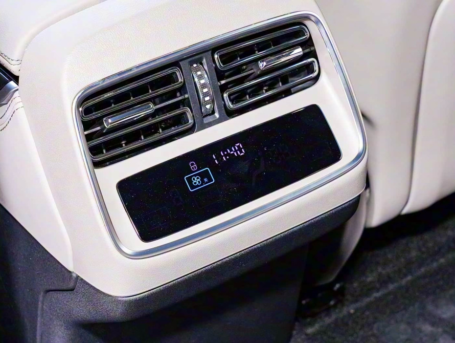 BYD Han DM-i 125KM Mid 2025 BYD Han DM-i 125KM Mid 2025