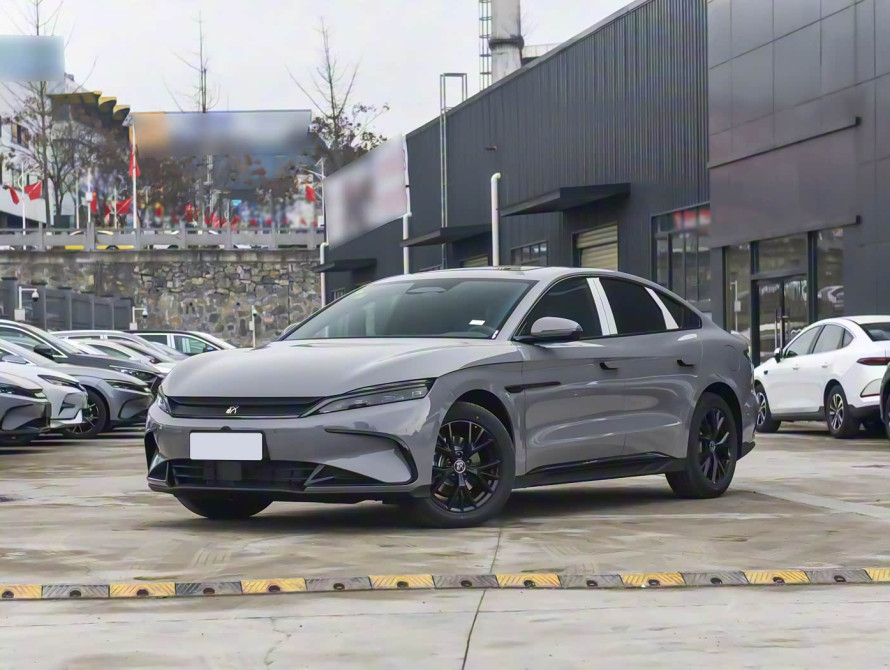 BYD Han DM-i 125KM Basic 2025 BYD Han DM-i 125KM Basic 2025