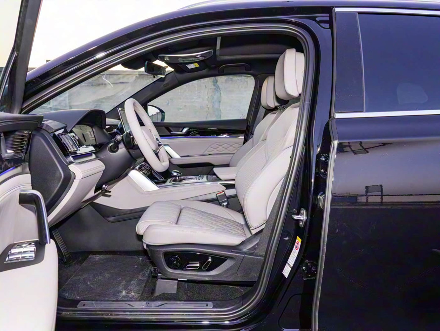 BYD Tang DM-i Top 2025 BYD Tang DM-i Top 2025