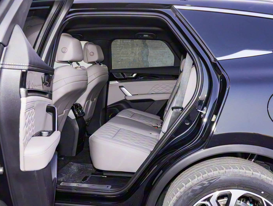 BYD Tang DM-i Top 2025 BYD Tang DM-i Top 2025
