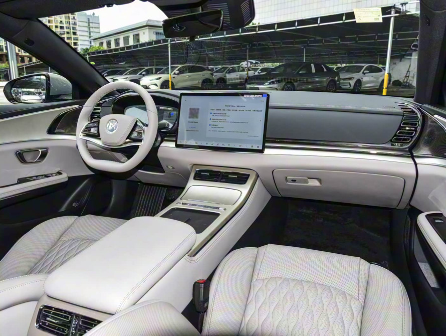 BYD Han DM-i 245KM Mid+ 2025 BYD Han DM-i 245KM Mid+ 2025