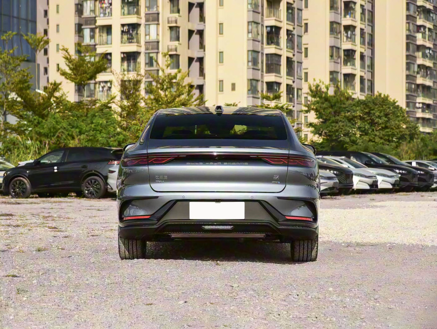 BYD Han DM-i 245KM Mid+ 2025 BYD Han DM-i 245KM Mid+ 2025