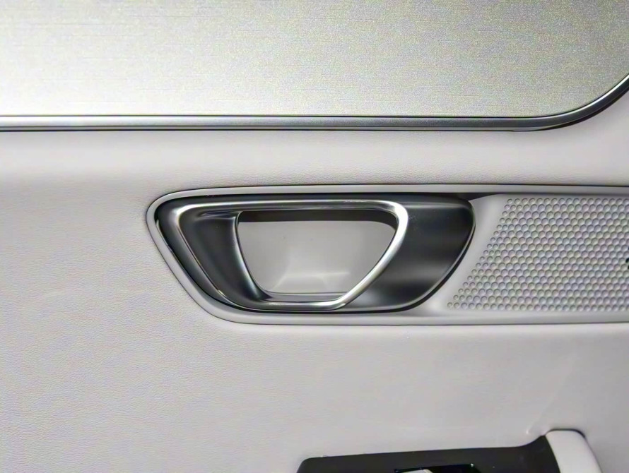 BYD Han DM-i 245KM Mid+ 2025 BYD Han DM-i 245KM Mid+ 2025