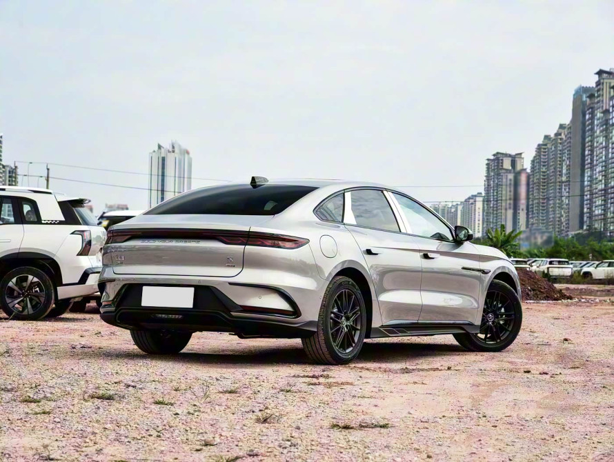 BYD Han DM-i 245KM Mid 2025 BYD Han DM-i 245KM Mid 2025