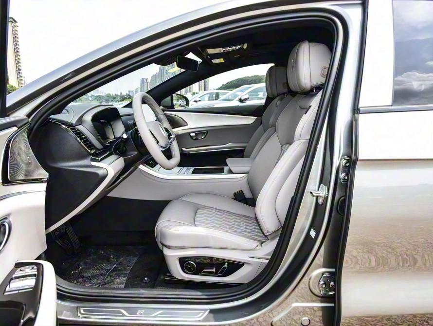 BYD Han DM-i 245KM Mid 2025 BYD Han DM-i 245KM Mid 2025