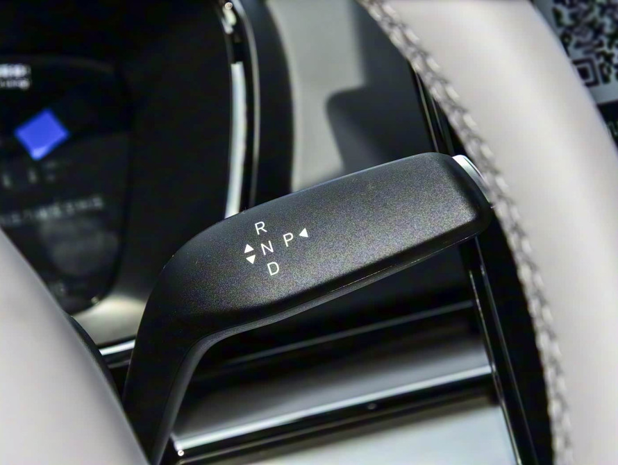 BYD Han DM-i 245KM Mid 2025 BYD Han DM-i 245KM Mid 2025
