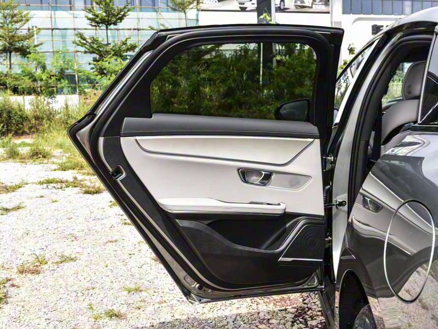 BYD Han DM-i 245KM Mid 2025 BYD Han DM-i 245KM Mid 2025