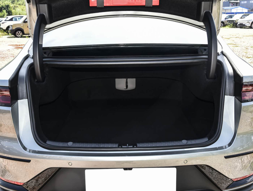 BYD Han DM-i 245KM Mid 2025 BYD Han DM-i 245KM Mid 2025