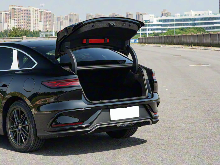 BYD Han DM-i 245KM Basic 2025 BYD Han DM-i 245KM Basic 2025
