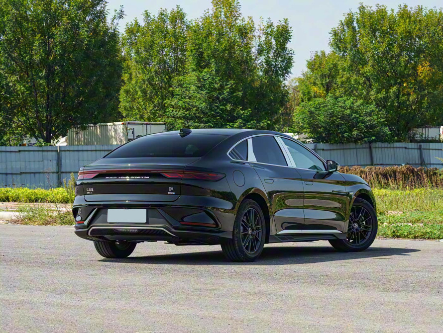 BYD Han DM-i 245KM Basic 2025 BYD Han DM-i 245KM Basic 2025