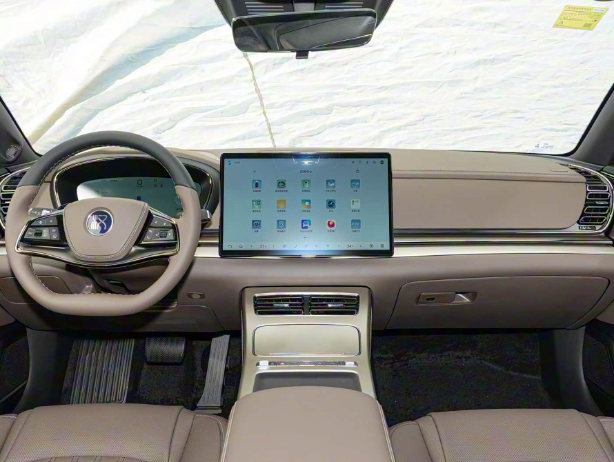 BYD Han DM-i 245KM Basic 2025 BYD Han DM-i 245KM Basic 2025
