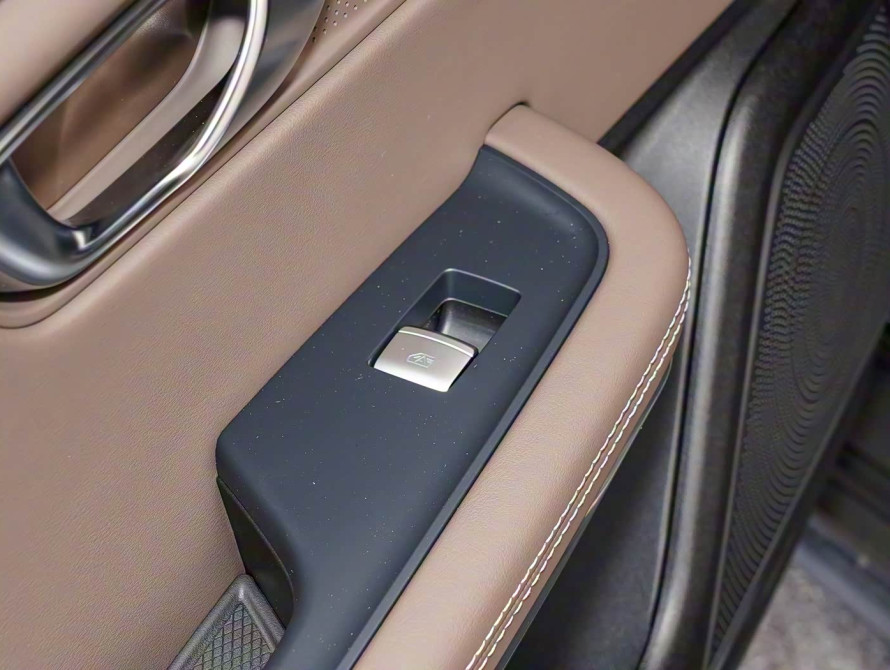 BYD Han DM-i 245KM Basic 2025 BYD Han DM-i 245KM Basic 2025