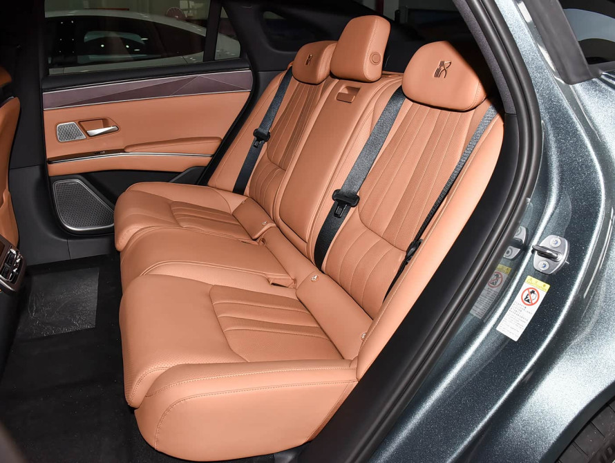 BYD Han L DM-i 200KM Mid 2025 BYD Han L DM-i 200KM Mid 2025