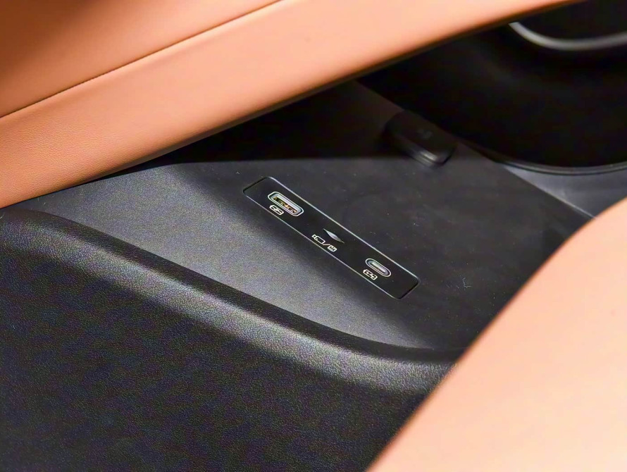 BYD Han L DM-i 200KM Mid 2025 BYD Han L DM-i 200KM Mid 2025