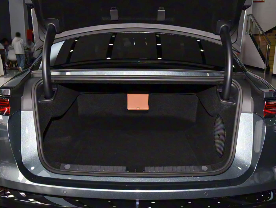 BYD Han L DM-i 200KM Mid 2025 BYD Han L DM-i 200KM Mid 2025