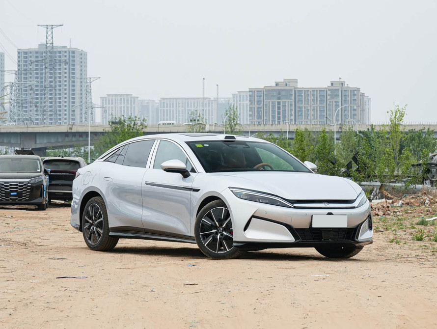 BYD Han L DM-i 200KM Basic 2025 BYD Han L DM-i 200KM Basic 2025