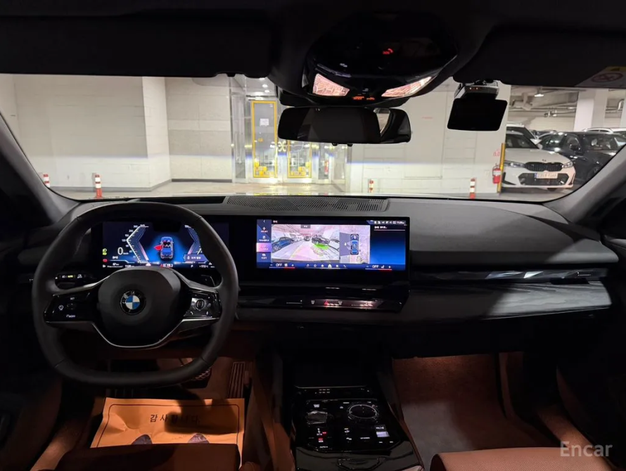 BMW 5-Series 530i Luxury 2025 BMW 5-Series 530i Luxury 2025