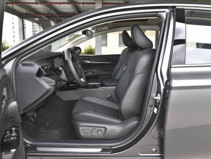 Toyota Camry Hybrid Mid 2026 Toyota Camry Hybrid Mid 2026